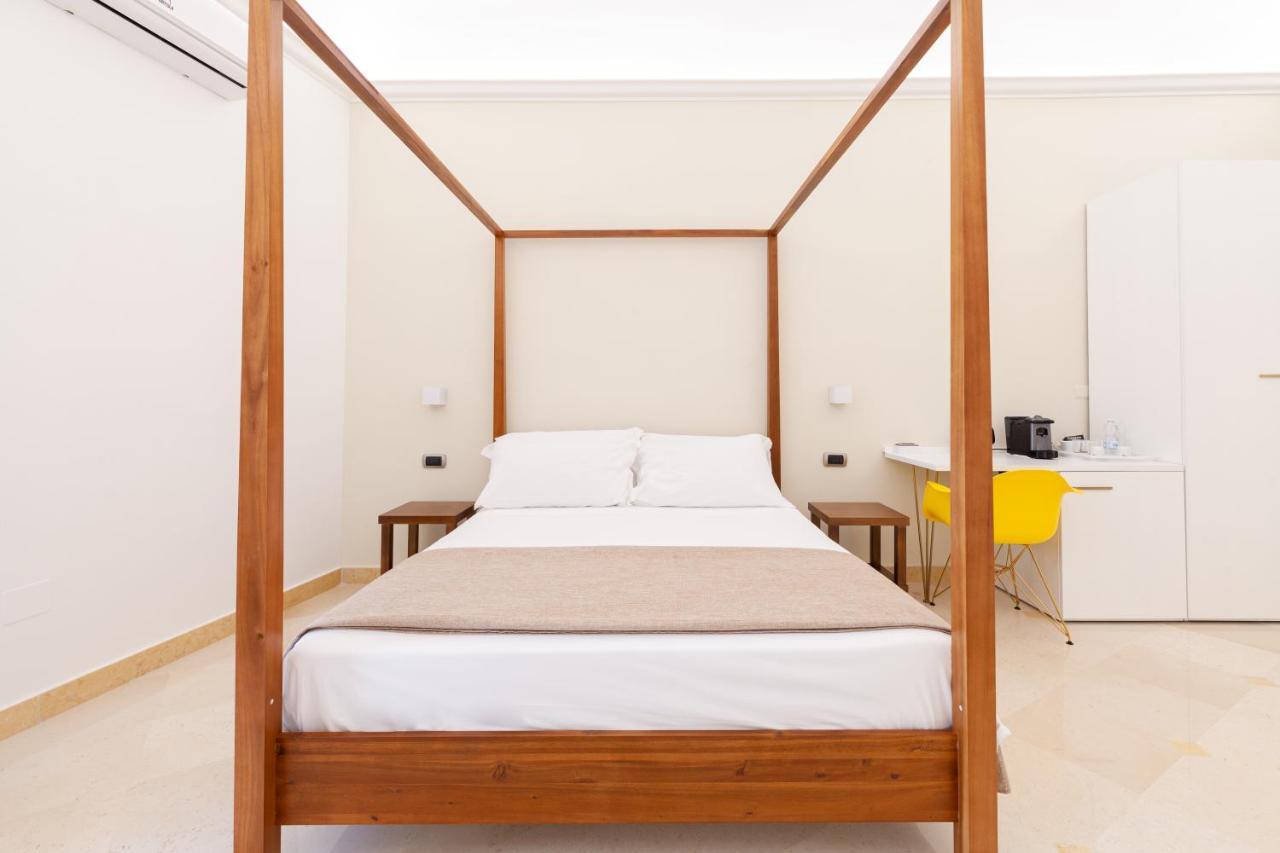 Plaza Bed and breakfast